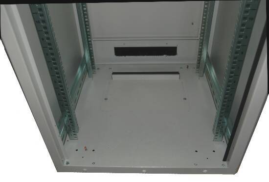 ARMADIO 26 UNITA' LINEA PROFESSIONALE (A)1310 X (L)600) X (P)600 MM. COLORE NERO RAL 9005