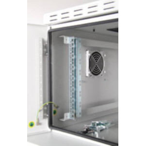 ARMADIO RACK 19" PER RETI DA ESTERNO PROTEZIONE IP55 16 UNITA' 600x450x891 MM (LxPxA)