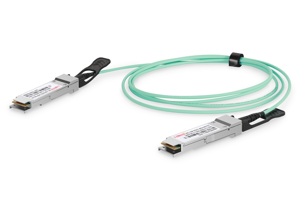 DIGITUS Cavo di collegamento diretto 40G QSFP+ a 4XSFP+ 1 mt.
