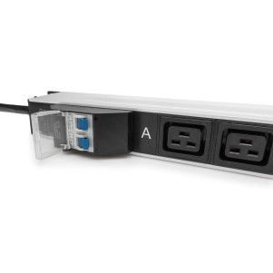 Multipresa 1 Fase 32A, 24 x C13, 4 x C19, cavo 3 mt con spina IEC 60309 32 A