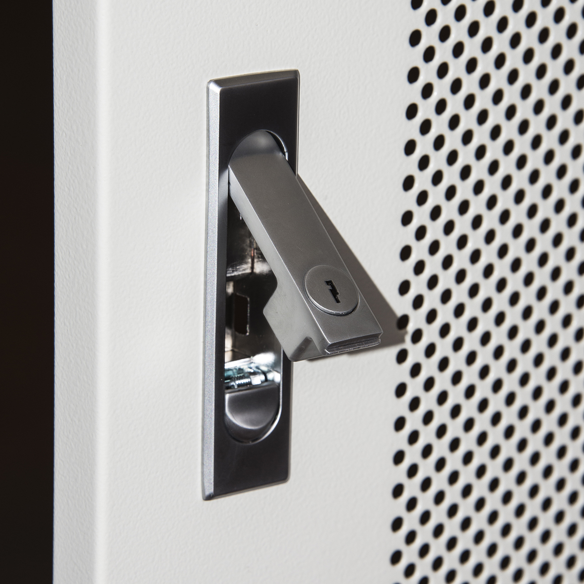 ARMADIO RACK 19" 42U (A)2055, (L)600, (P)1000 COLORE GRIGIO DISASSEMBLATO PORTA TRAFORATA