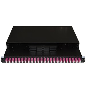 PANNELLO FIBRA OTTICA 19" CON 24 ADATTATORI LC DUPLEX OM4 PROFONDITA' 250 MM COLORE NERO