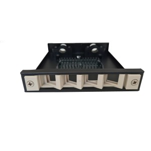 BOX 4 PORTE PER CONNETTORI FIBRA OTTICA SC SIMPLEX O LC DUPLEX PER APPLICAZIONI FTTH IN METALLO