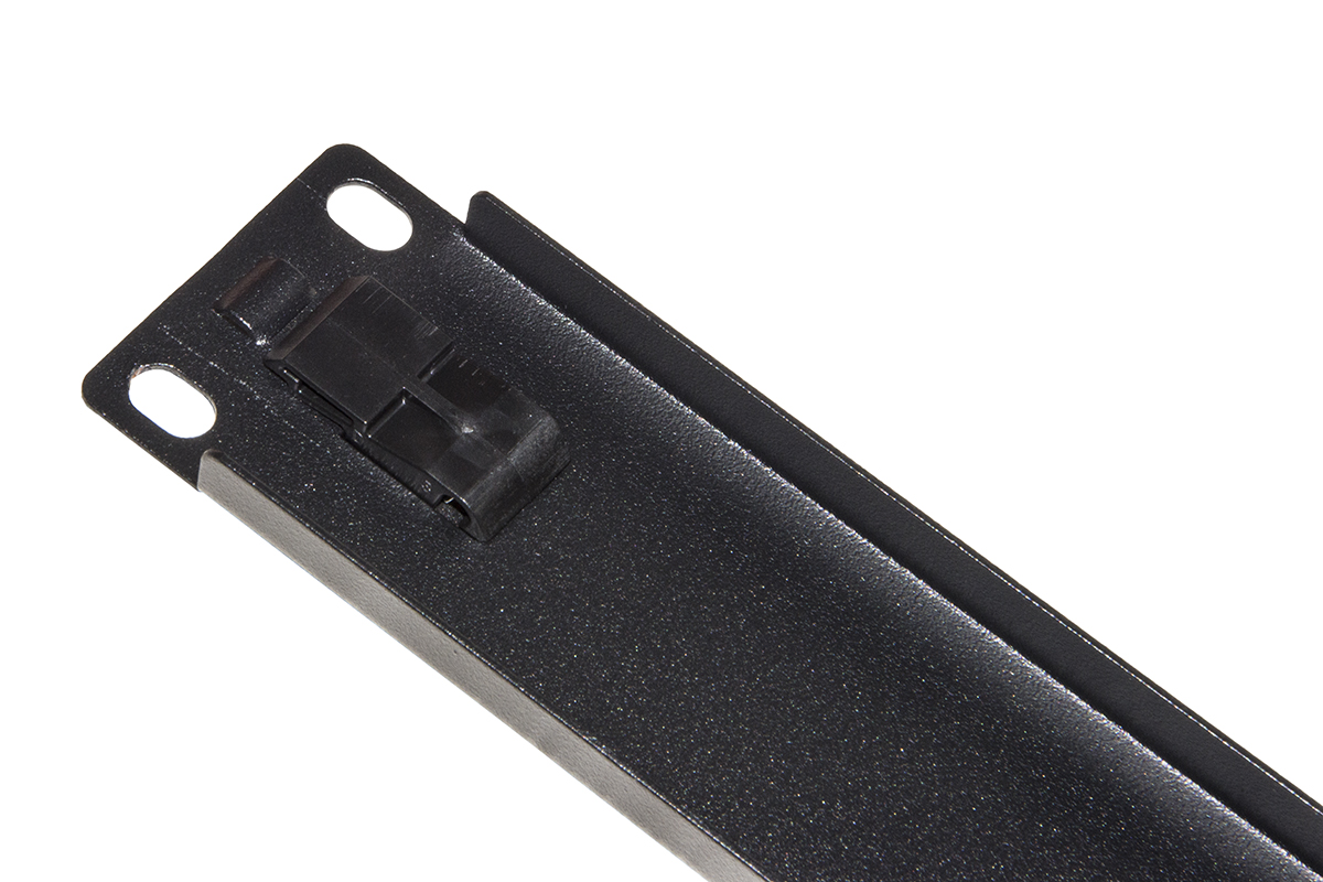PANNELLO CIECO 1 UNITA' PER ARMADI RACK 19" COLORE NERO CHIUSURA A SCATTO