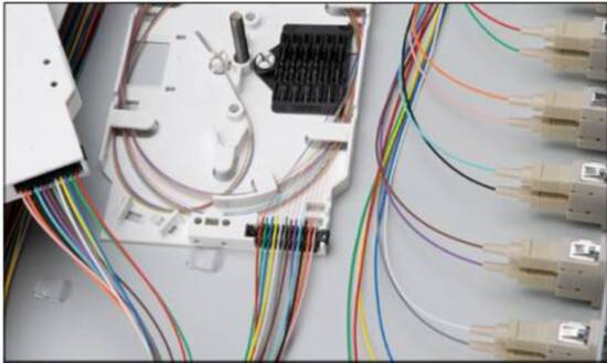 CASSETTA DI GIUNZIONE PER FIBRA OTTICA PER 24 FIBRE