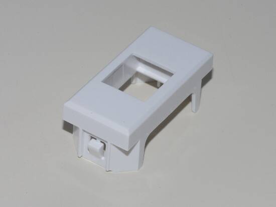 ADATTATORE PORTAFRUTTO BITICINO AXOLUTE BIANCO