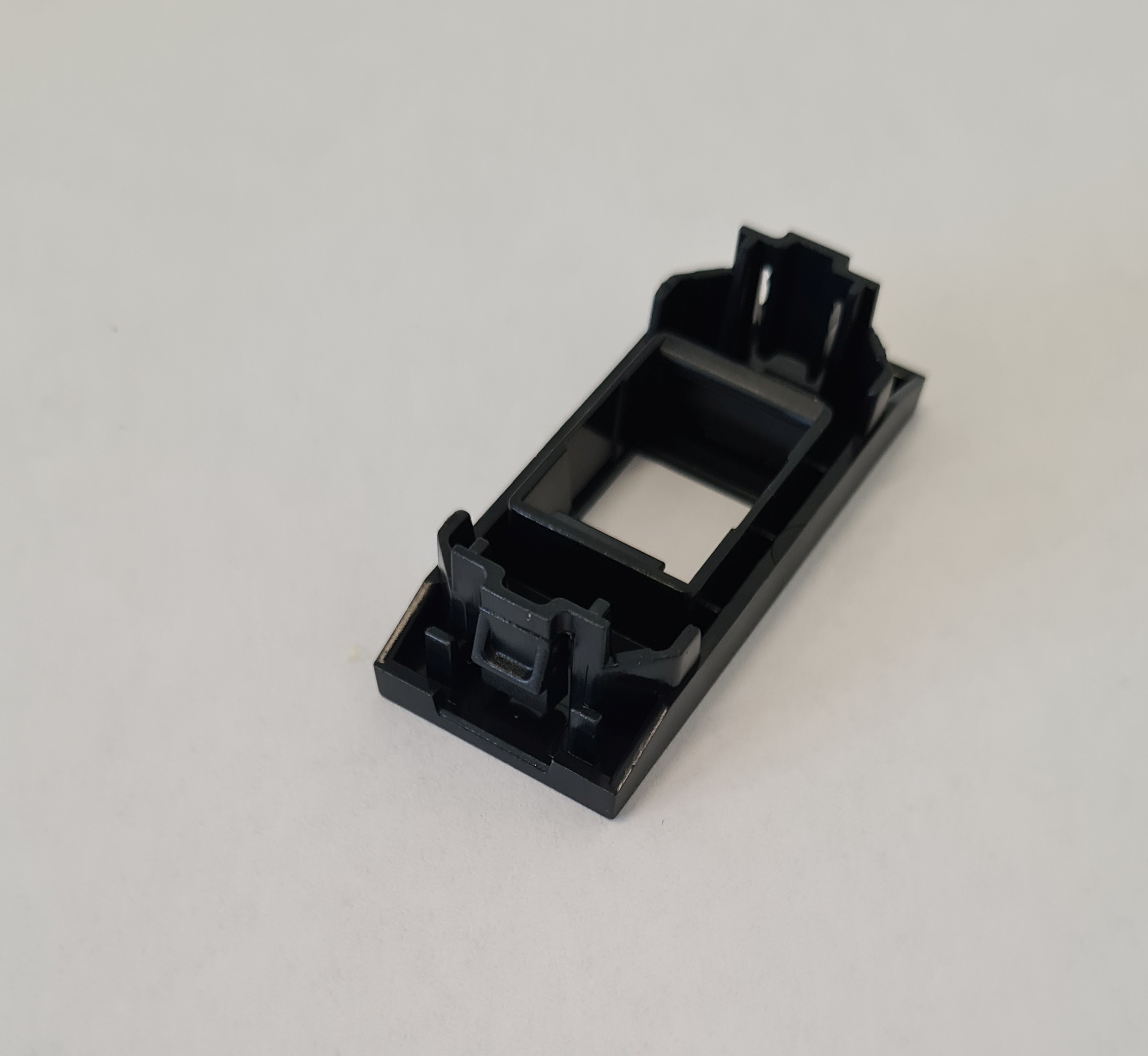 ADATTATORE PORTAFRUTTO VIMAR LINEA NERO